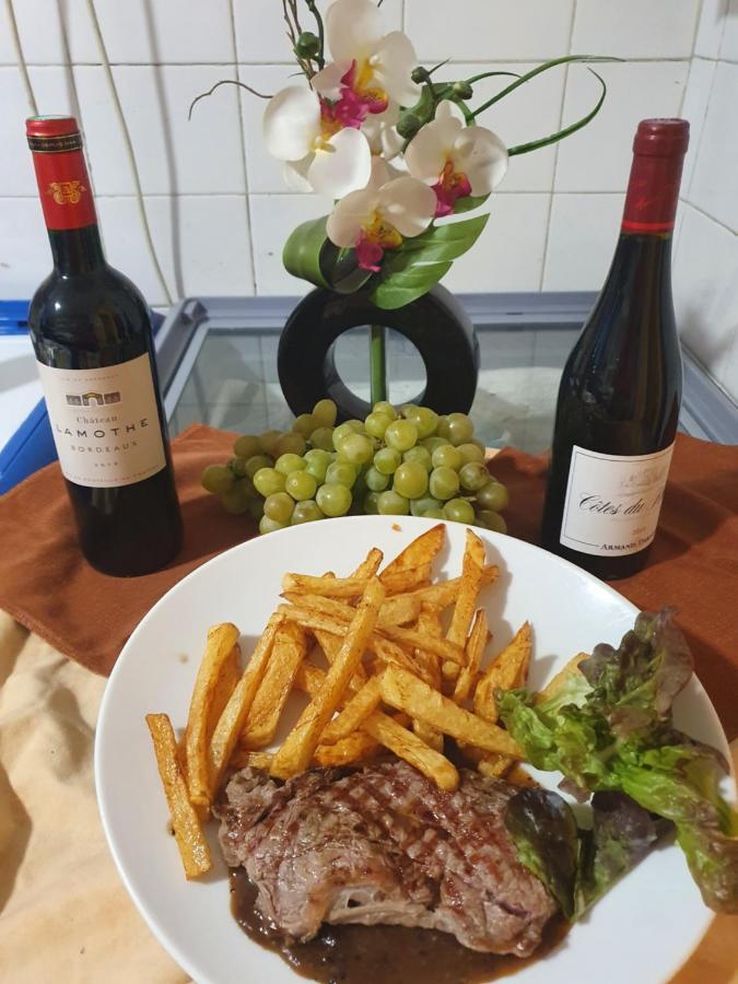 Contact Hotel Restaurant La Chaumiere Entre Orgeval Et Flins A13 Sortie 8 Les Mureaux Zewnętrze zdjęcie