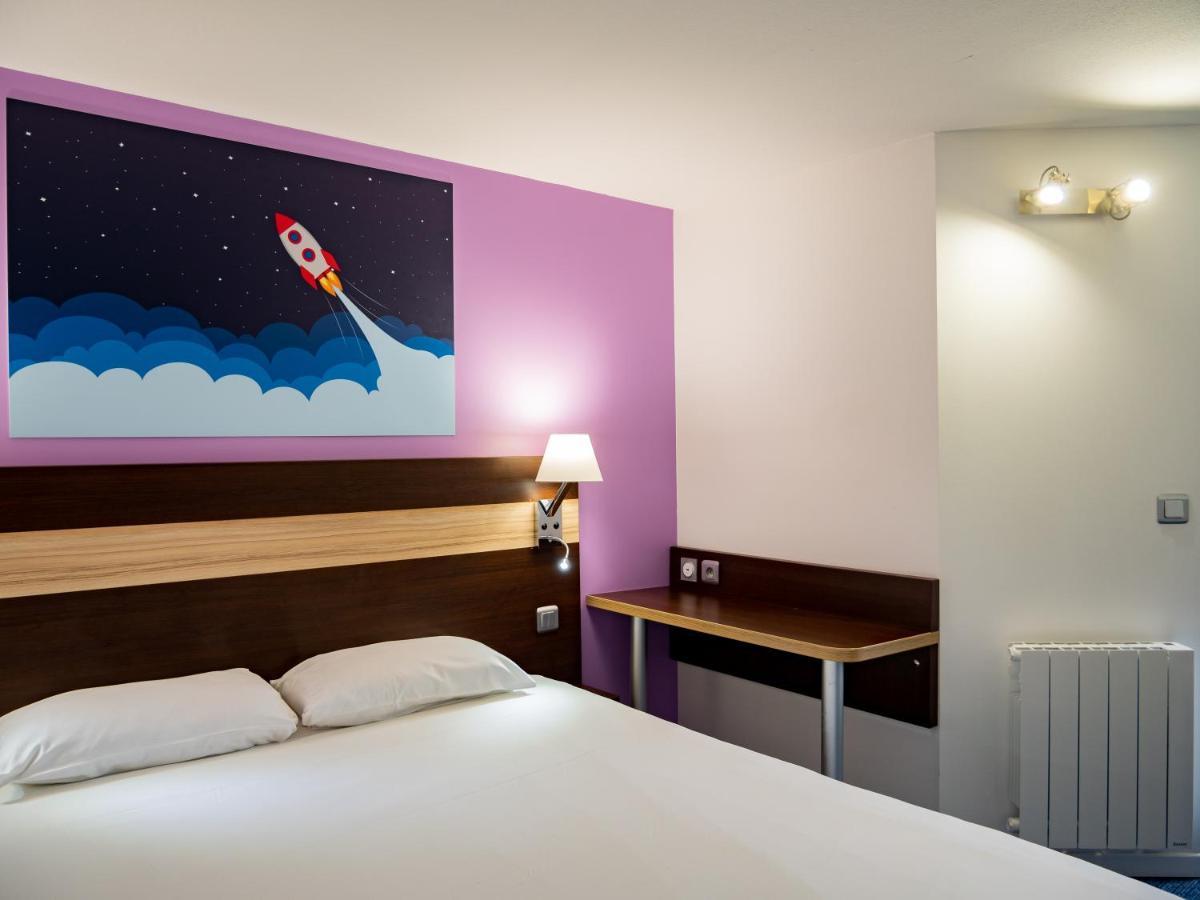 Contact Hotel Restaurant La Chaumiere Entre Orgeval Et Flins A13 Sortie 8 Les Mureaux Zewnętrze zdjęcie