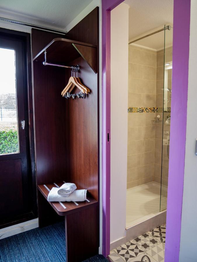 Contact Hotel Restaurant La Chaumiere Entre Orgeval Et Flins A13 Sortie 8 Les Mureaux Zewnętrze zdjęcie