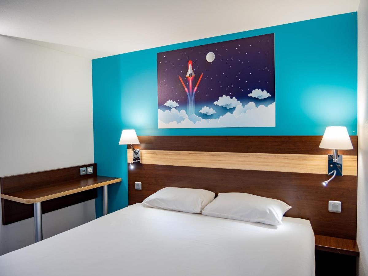Contact Hotel Restaurant La Chaumiere Entre Orgeval Et Flins A13 Sortie 8 Les Mureaux Zewnętrze zdjęcie
