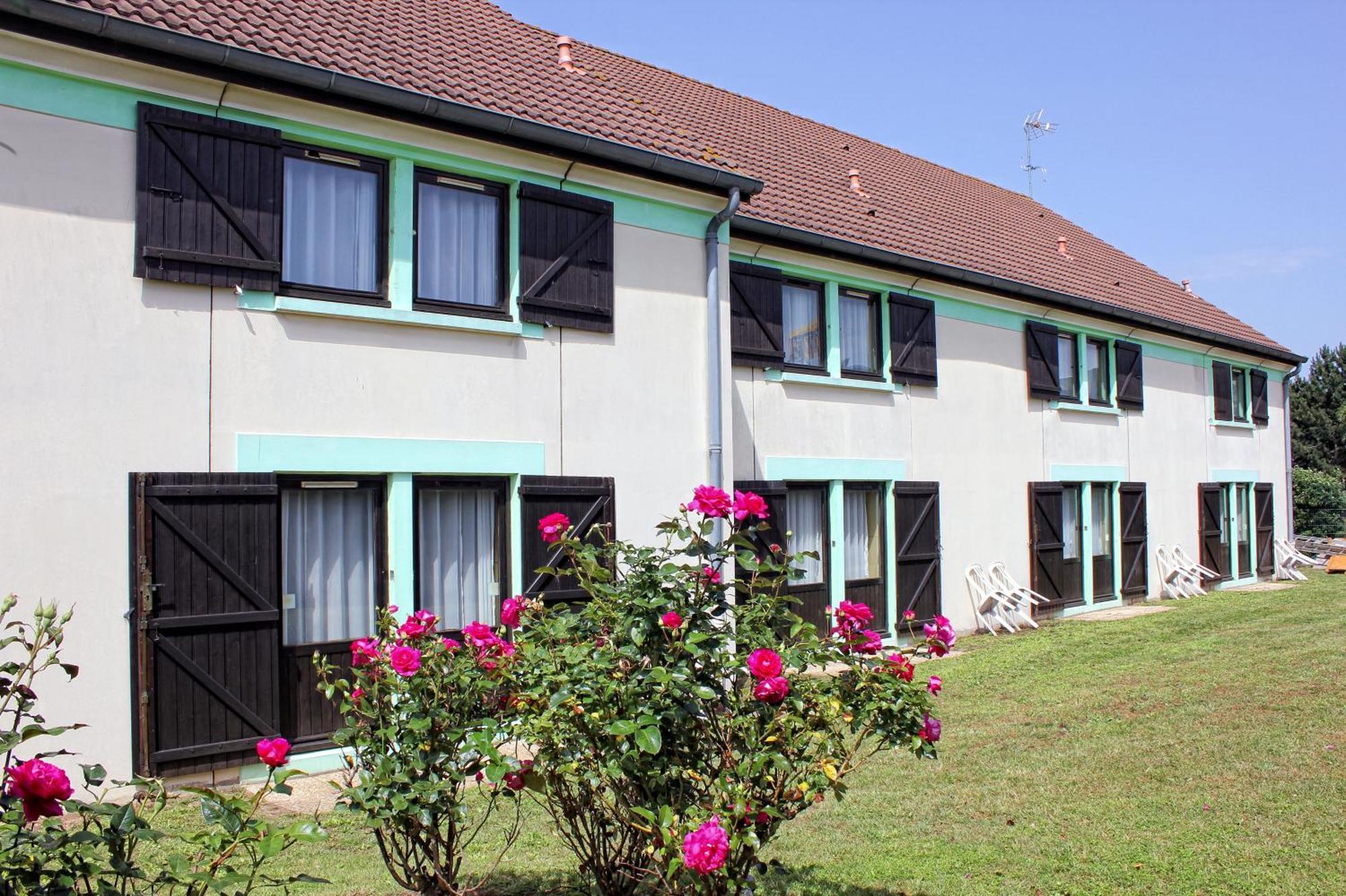 Contact Hotel Restaurant La Chaumiere Entre Orgeval Et Flins A13 Sortie 8 Les Mureaux Zewnętrze zdjęcie