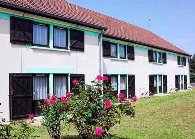 Contact Hotel Restaurant La Chaumiere Entre Orgeval Et Flins A13 Sortie 8 Les Mureaux Zewnętrze zdjęcie