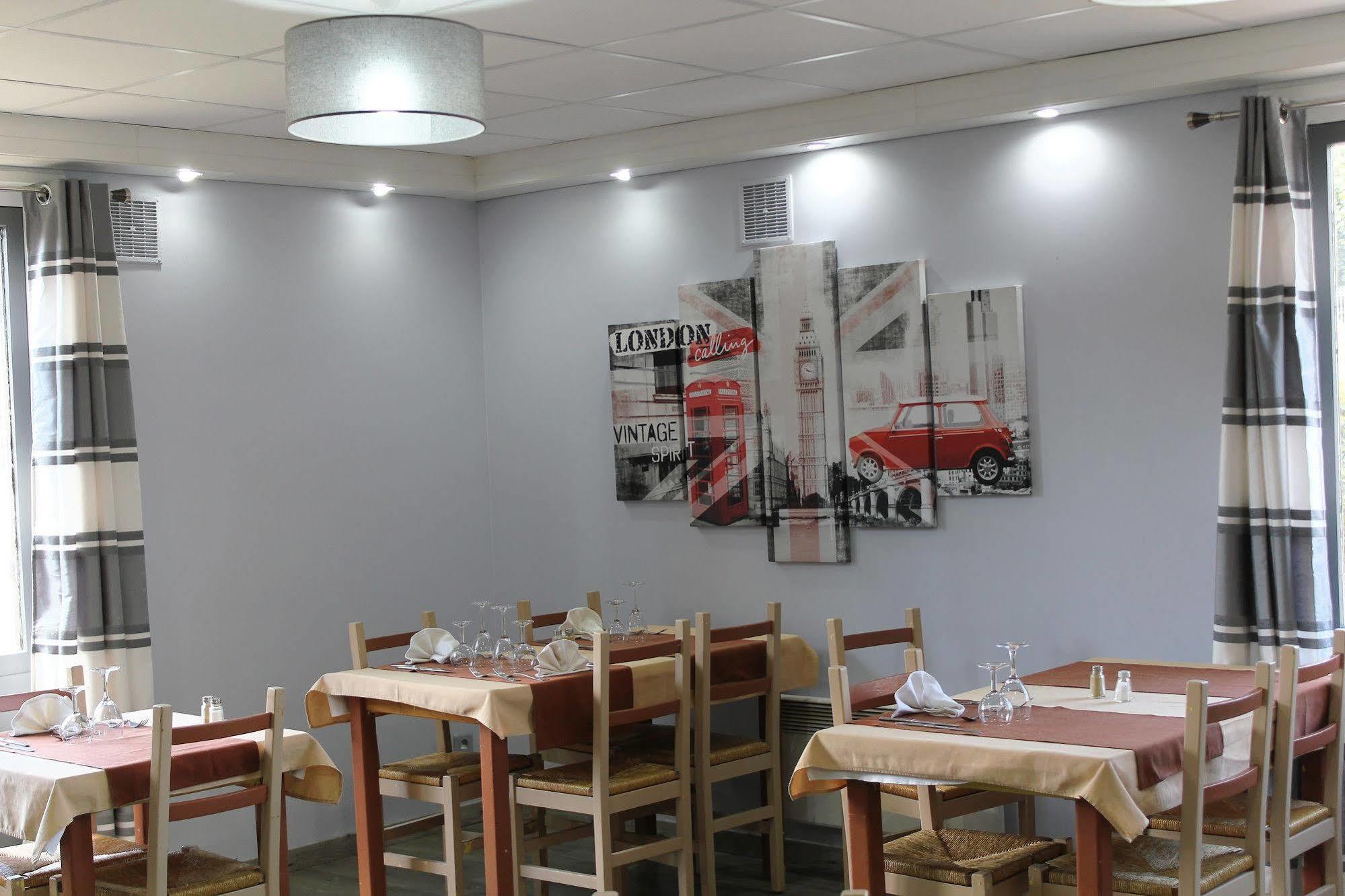 Contact Hotel Restaurant La Chaumiere Entre Orgeval Et Flins A13 Sortie 8 Les Mureaux Zewnętrze zdjęcie